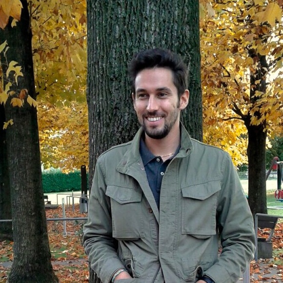 Meet your Posher, Lorenzo - Picture 2 of 4